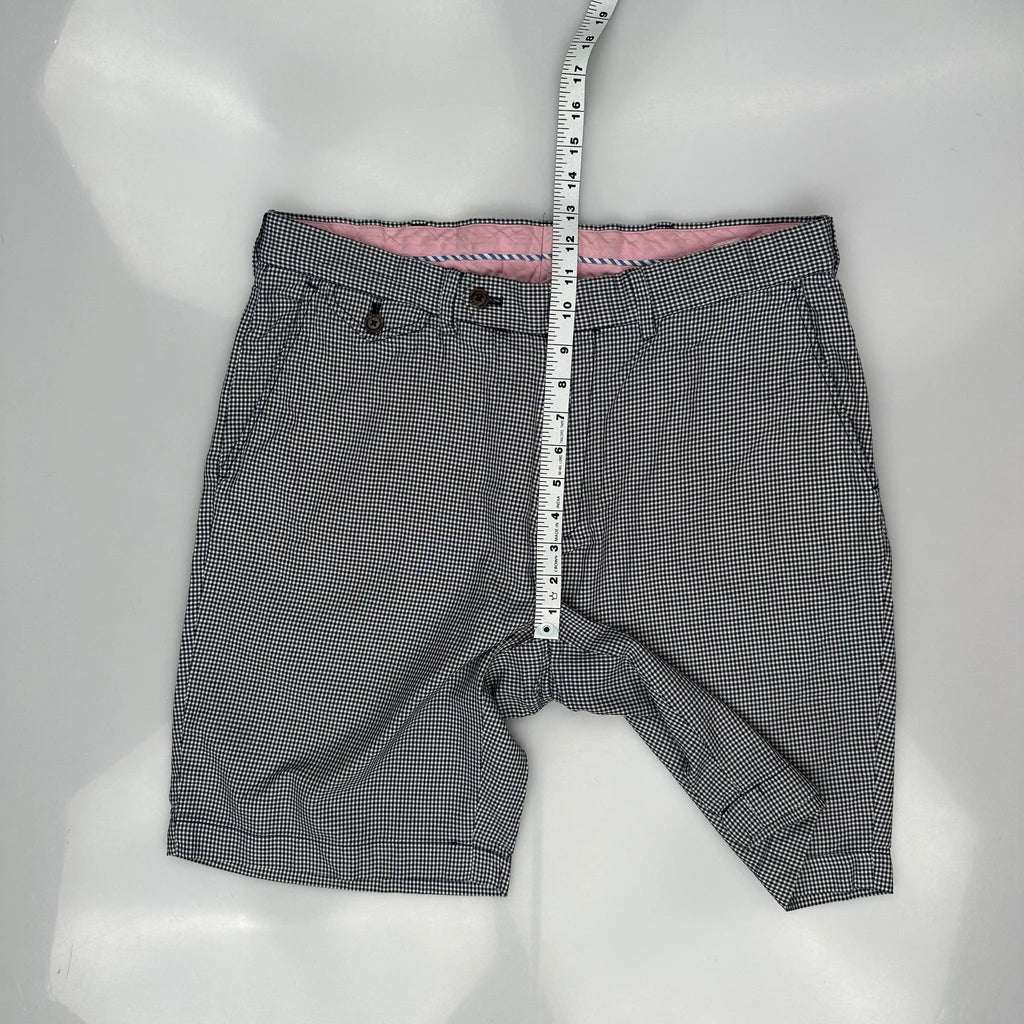 Tommy Hilfiger Checked Shorts - 34W 9L Black & White Cotton - Image 4