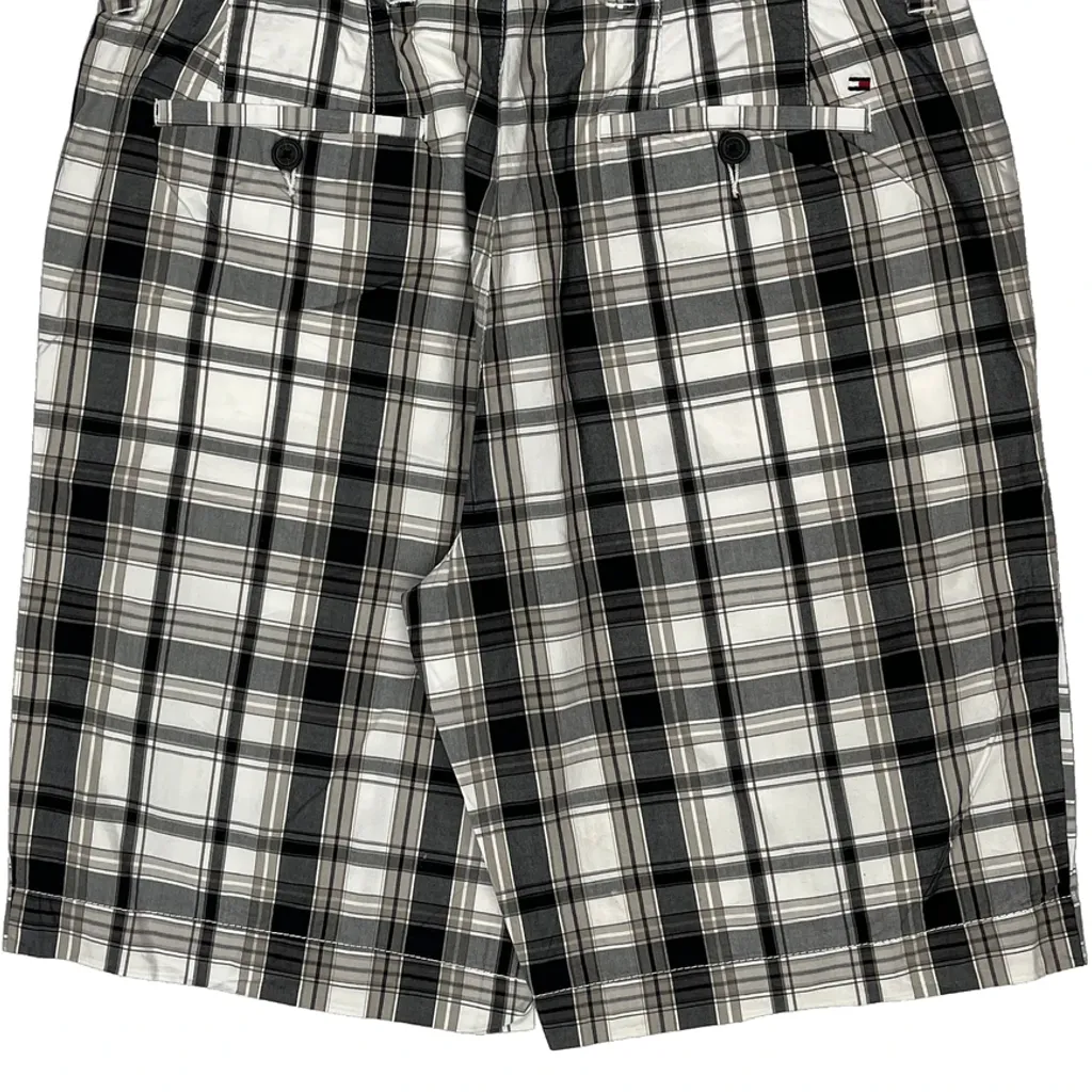 Tommy Hilfiger Checked Shorts - 34W 9L Black & White Cotton - Image 10
