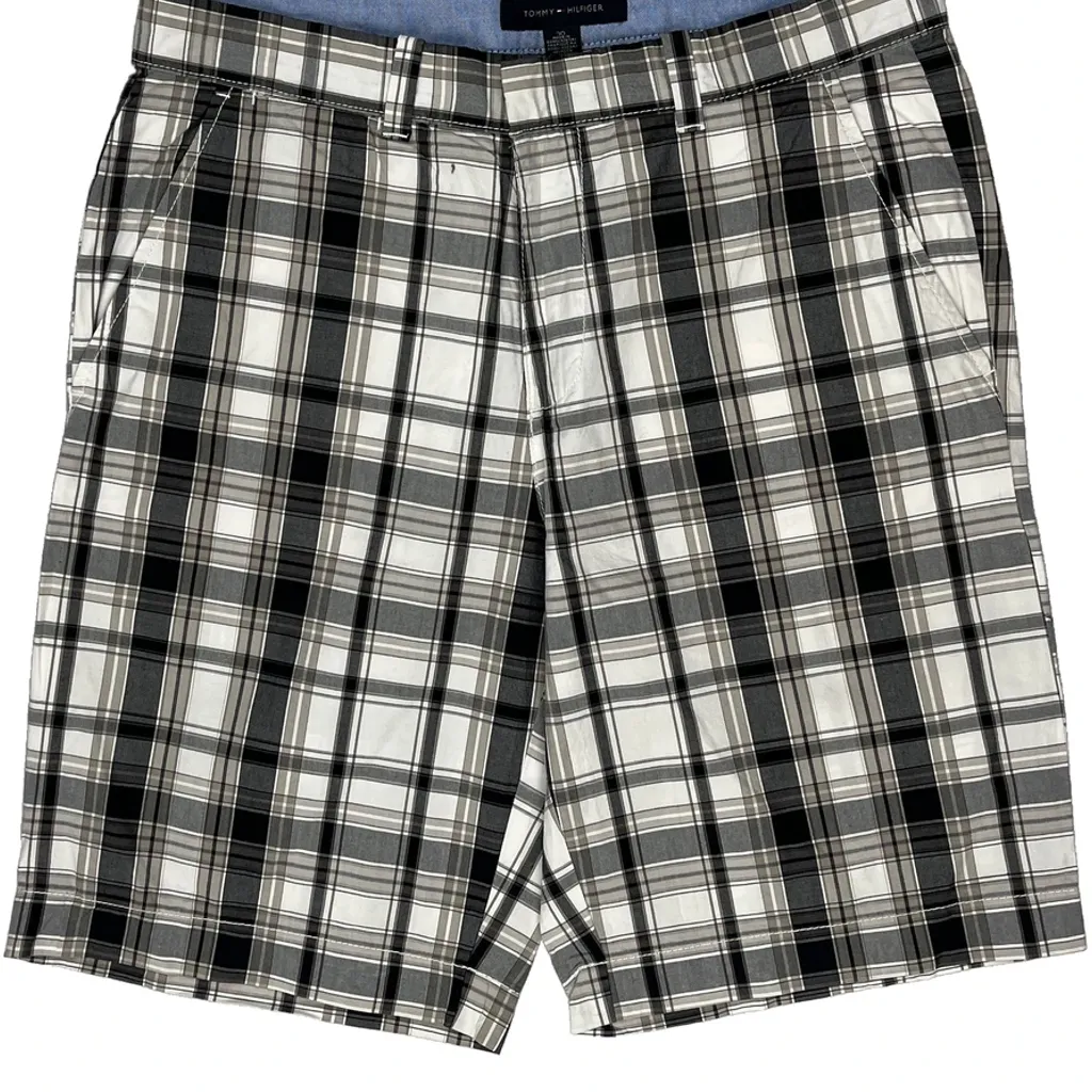 Tommy Hilfiger Checked Shorts - 34W 9L Black & White Cotton - Image 11