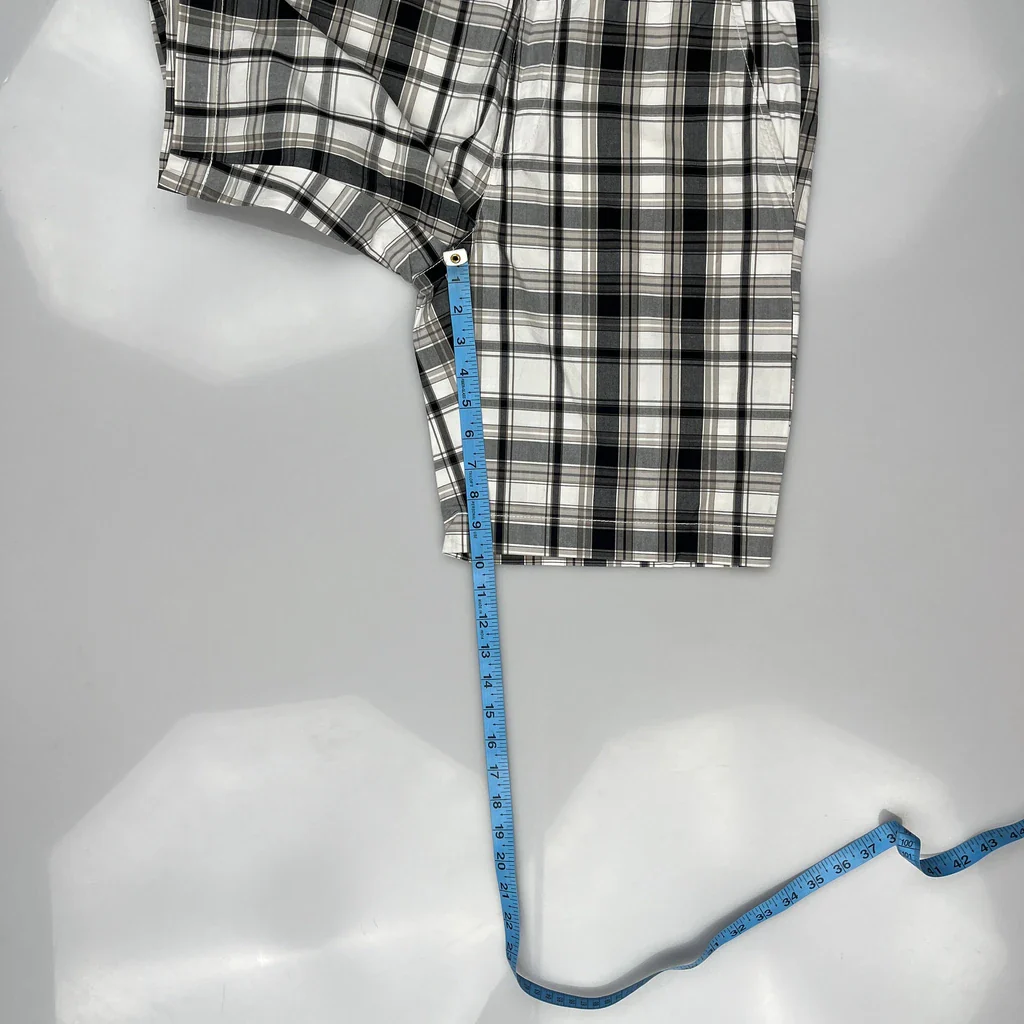 Tommy Hilfiger Checked Shorts - 34W 9L Black & White Cotton - Image 5