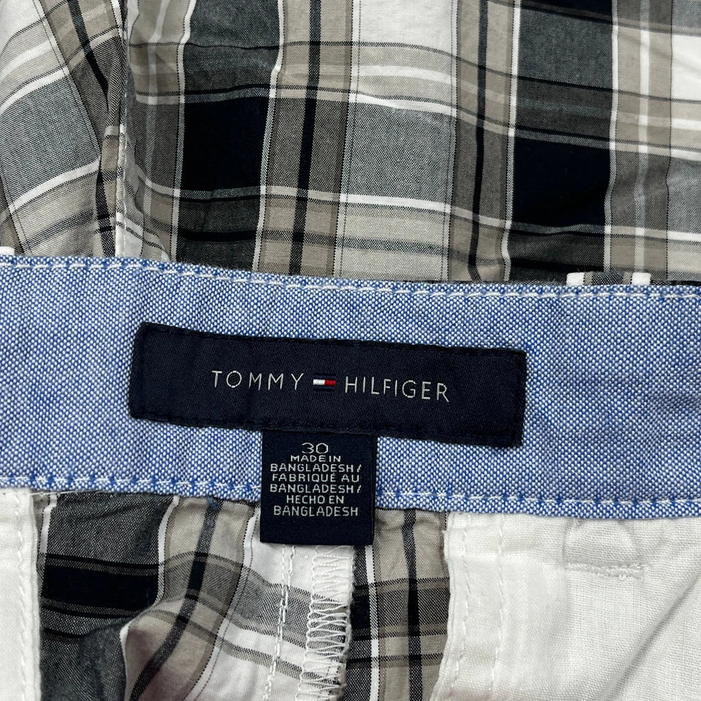 Tommy Hilfiger Checked Shorts - 34W 9L Black & White Cotton - Image 6