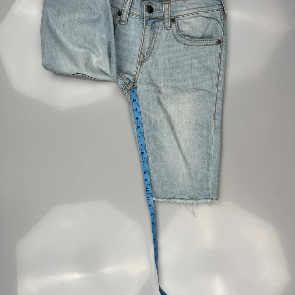 True Religion Denim Shorts - 32W 12L Light Wash Denim - Image 5