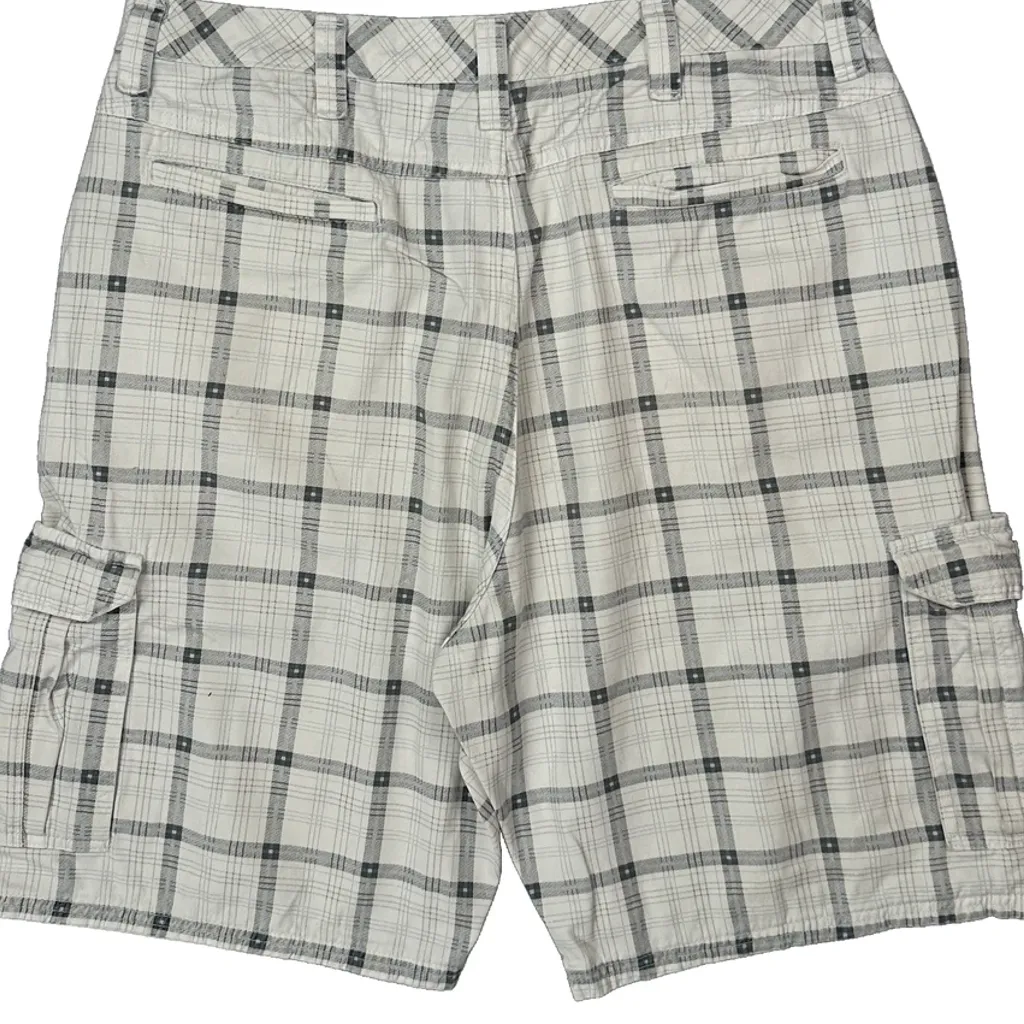 Unbranded Checked Cargo Shorts - 36W 11L White Cotton - Image 8