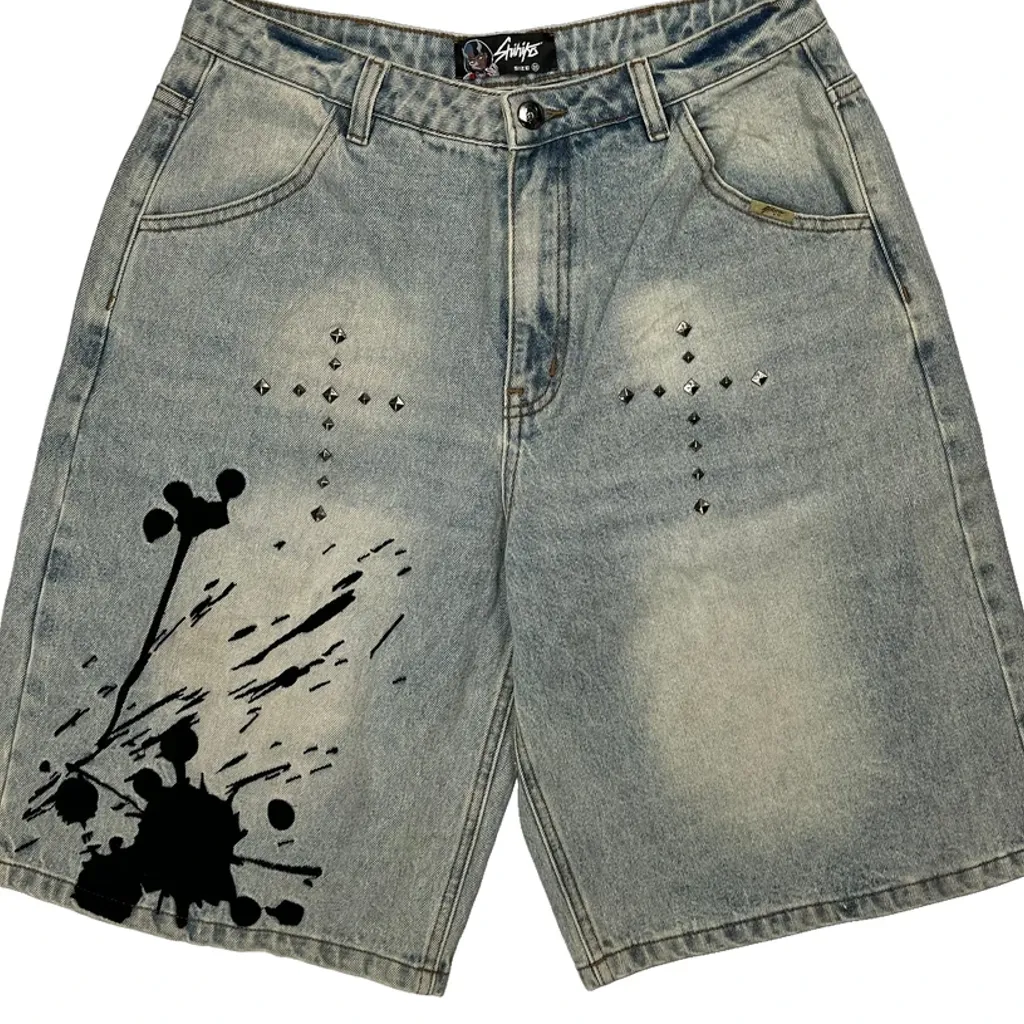 Unbranded Studded Baggy Denim Shorts - 32W 11L Light Wash Denim - Image 10