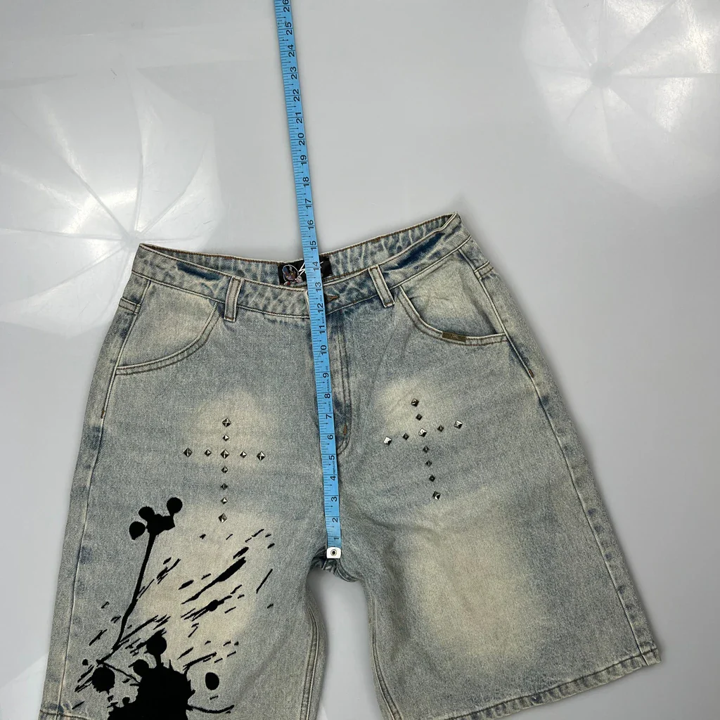 Unbranded Studded Baggy Denim Shorts - 32W 11L Light Wash Denim - Image 4