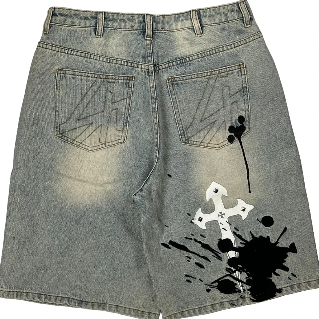 Unbranded Studded Baggy Denim Shorts - 32W 11L Light Wash Denim - Image 7