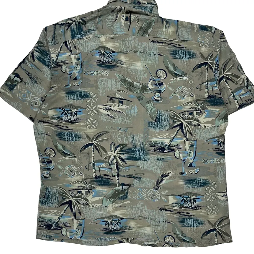 Unbranded Graphic Hawaiian Shirt - Large Grey Viscose - Image 6