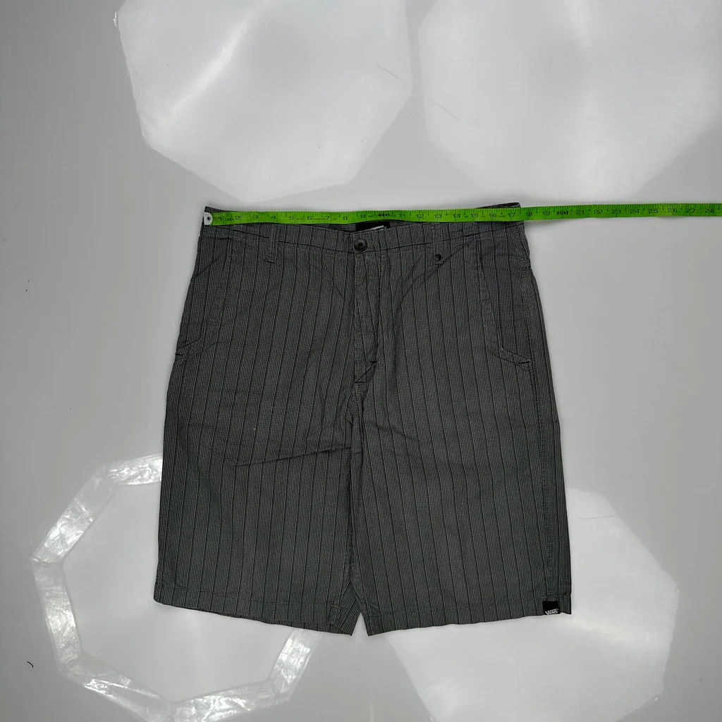 Vans Pinstripe Shorts - 34W 11L Grey Cotton Blend - Image 3
