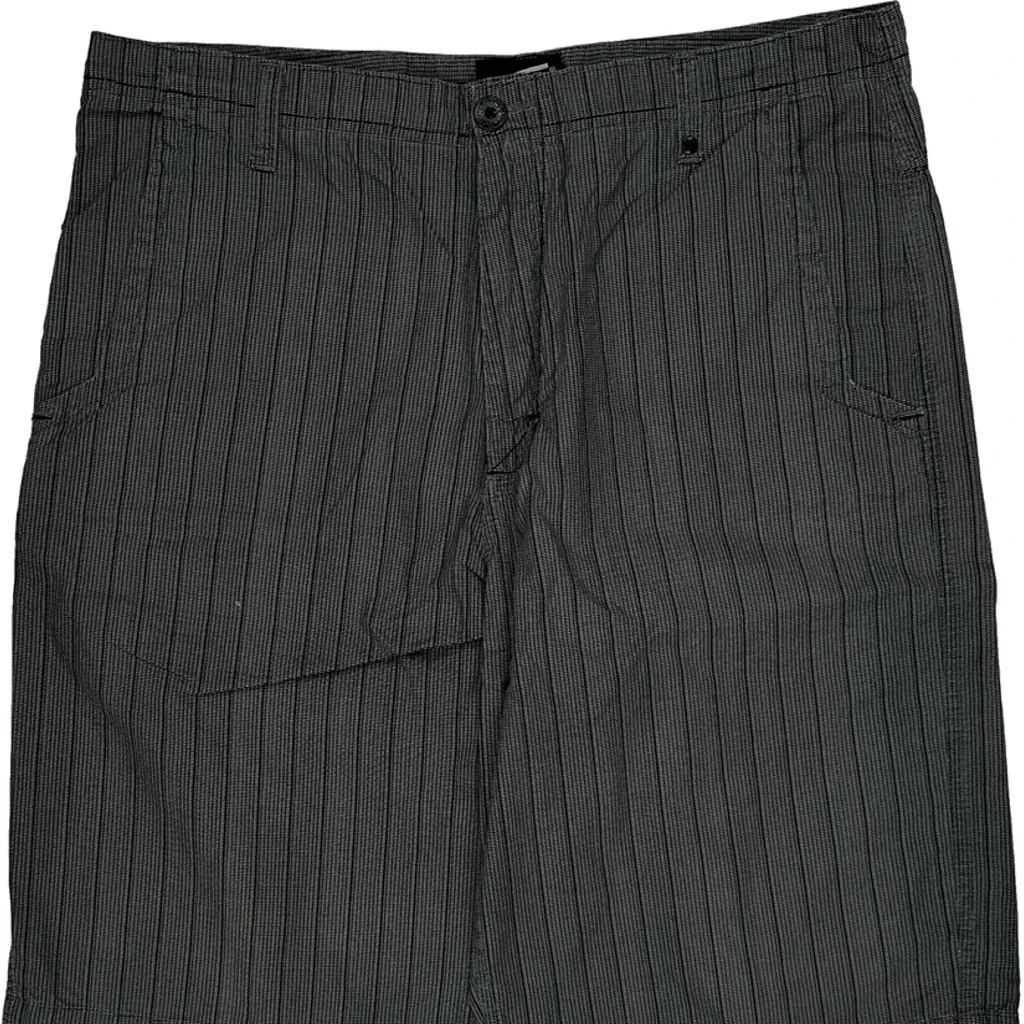 Vans Pinstripe Shorts - 34W 11L Grey Cotton Blend - Image 9