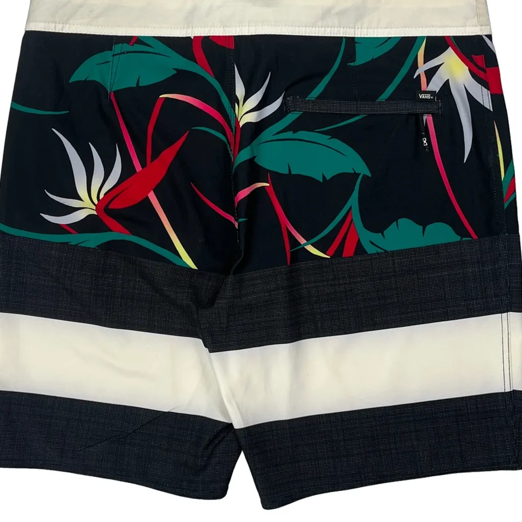 Vans Floral Sport Shorts - 34W 10L Black Polyester - Image 6