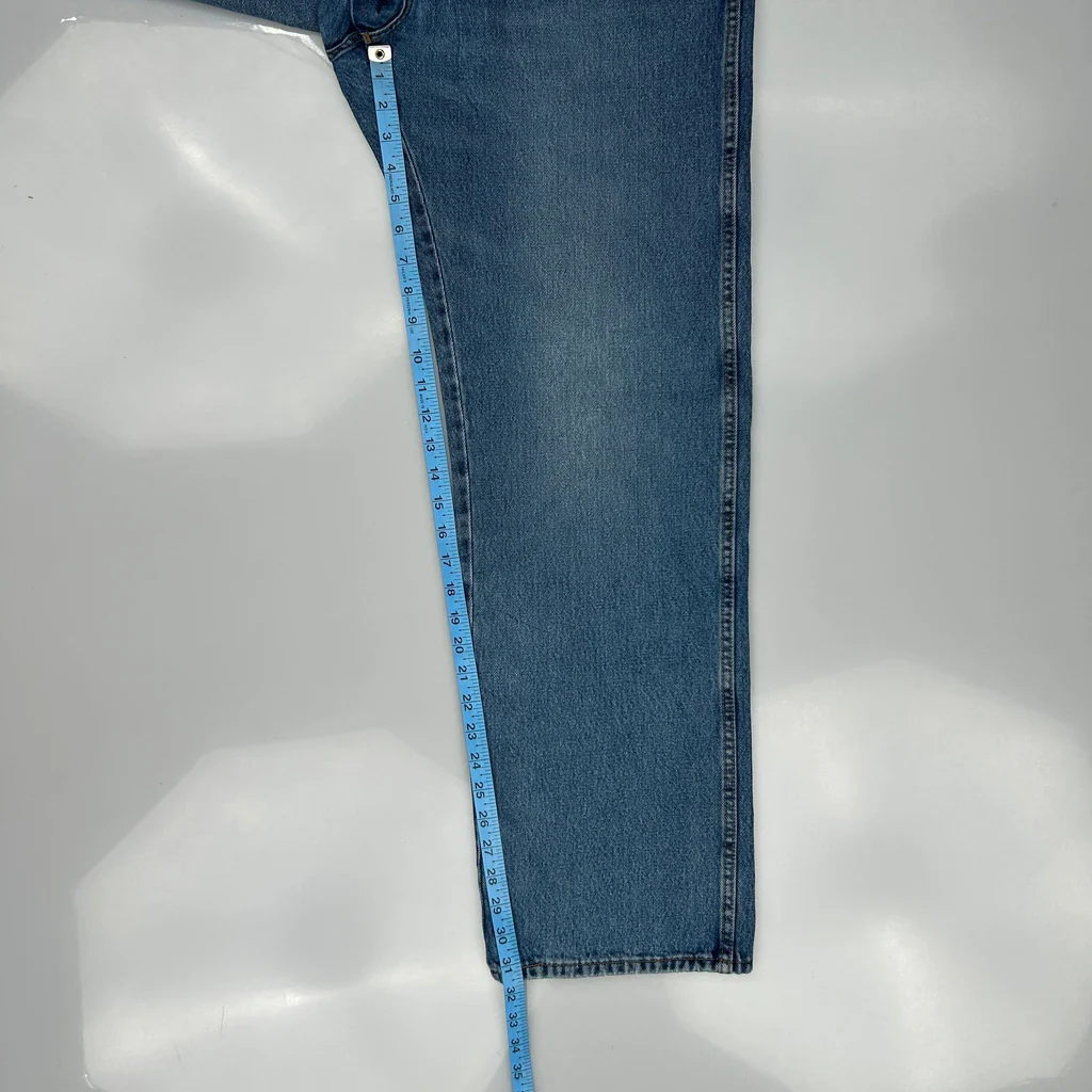 Western Fit Levis Jeans - 38W 32L Blue Cotton - Image 4