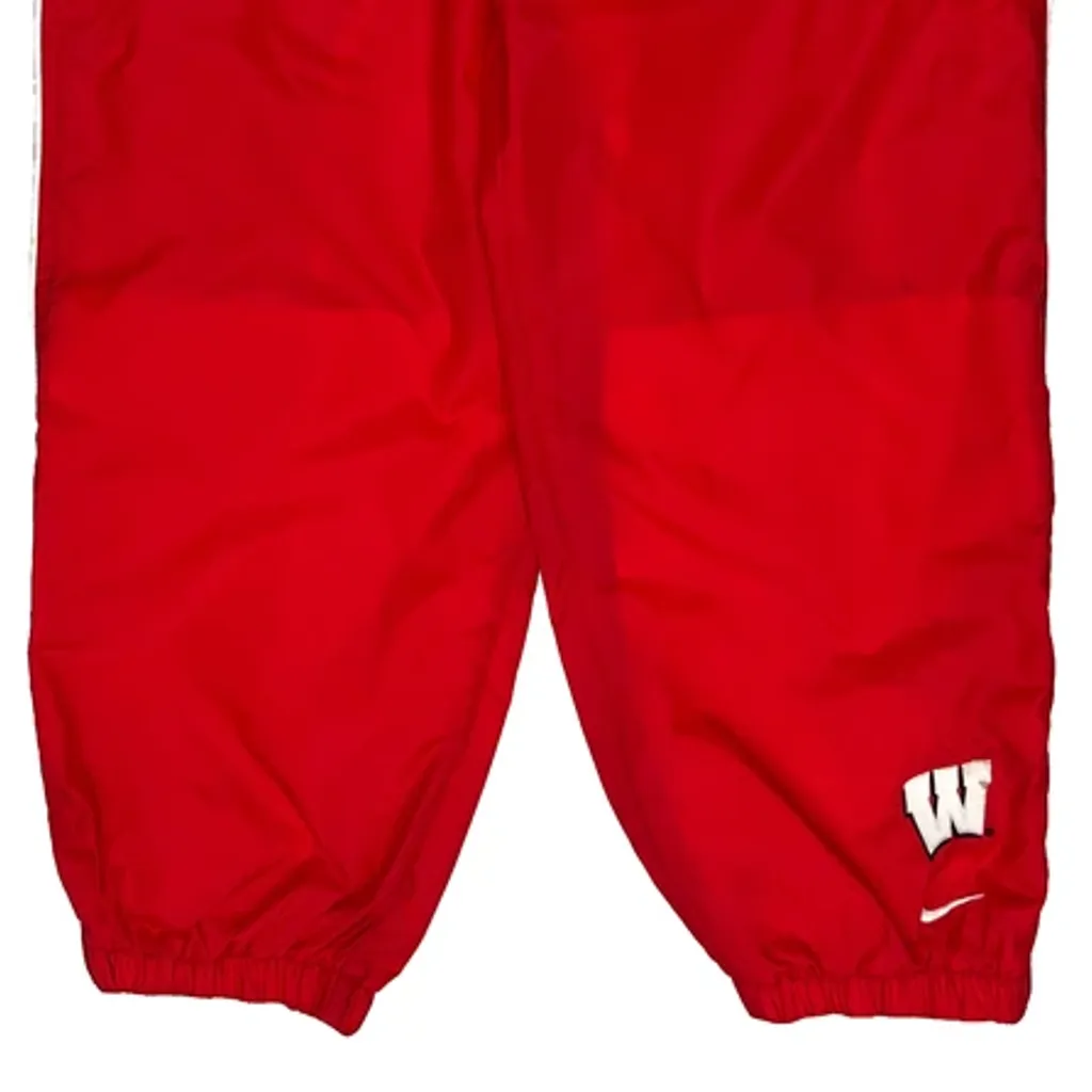Wisconsin Badgers Nike Tracksuit - Medium Red Polyester - Image 5