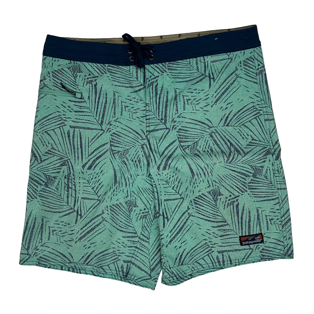 Worn Wear Patagonia Shorts - 38W 7L Green Nylon - Image 2