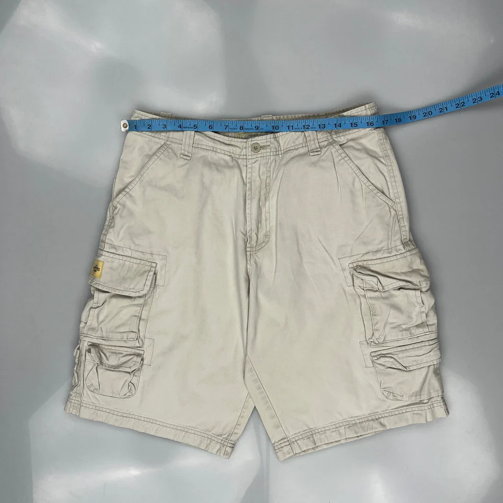 Wrangler Cargo Shorts - 33W 10L Beige Cotton - Image 3