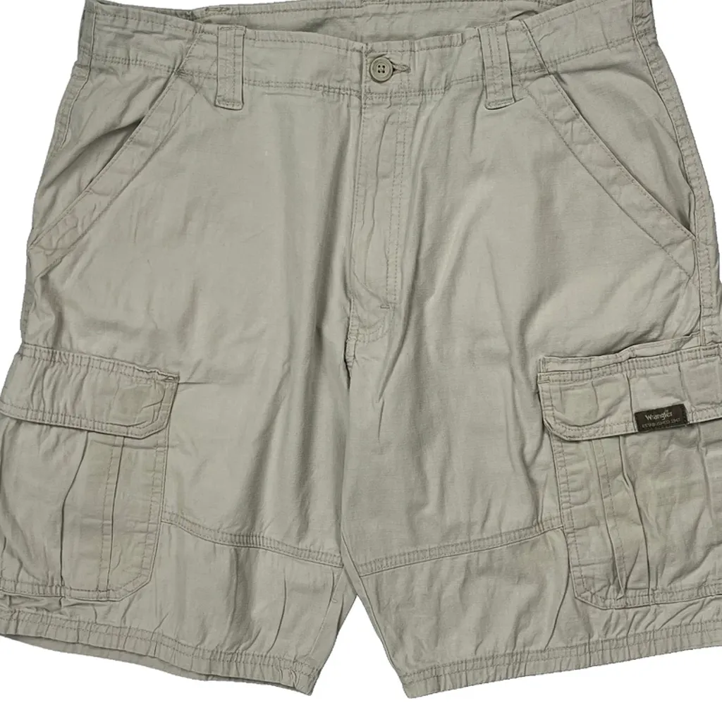 Wrangler Cargo Shorts - 33W 9L Beige Cotton - Image 10
