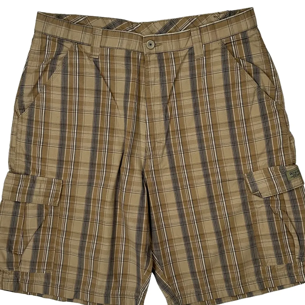 Wrangler Checked Cargo Shorts - 34W 10L Beige Cotton - Image 9