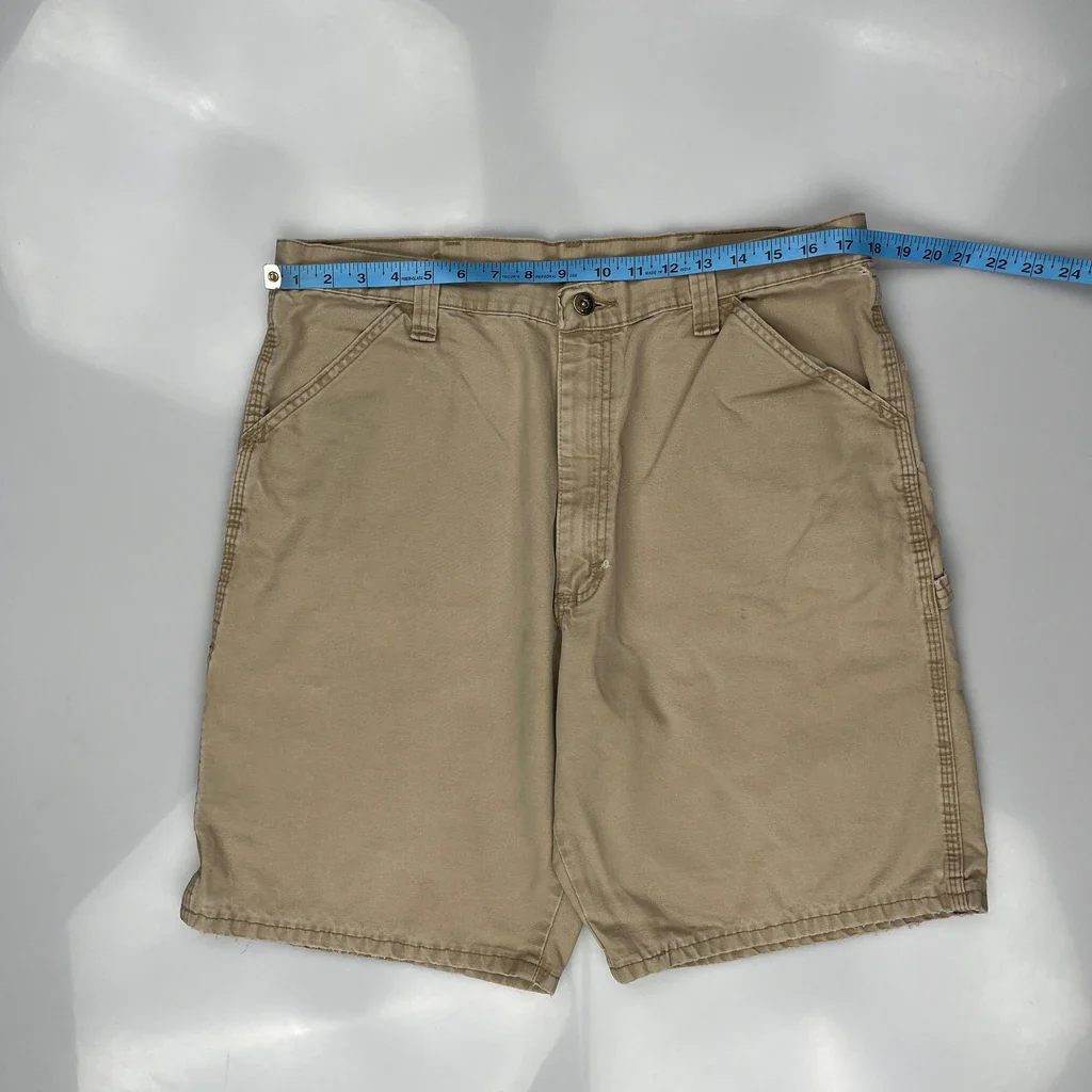 Wrangler Cargo Shorts - 36W 9L Beige Cotton - Image 3