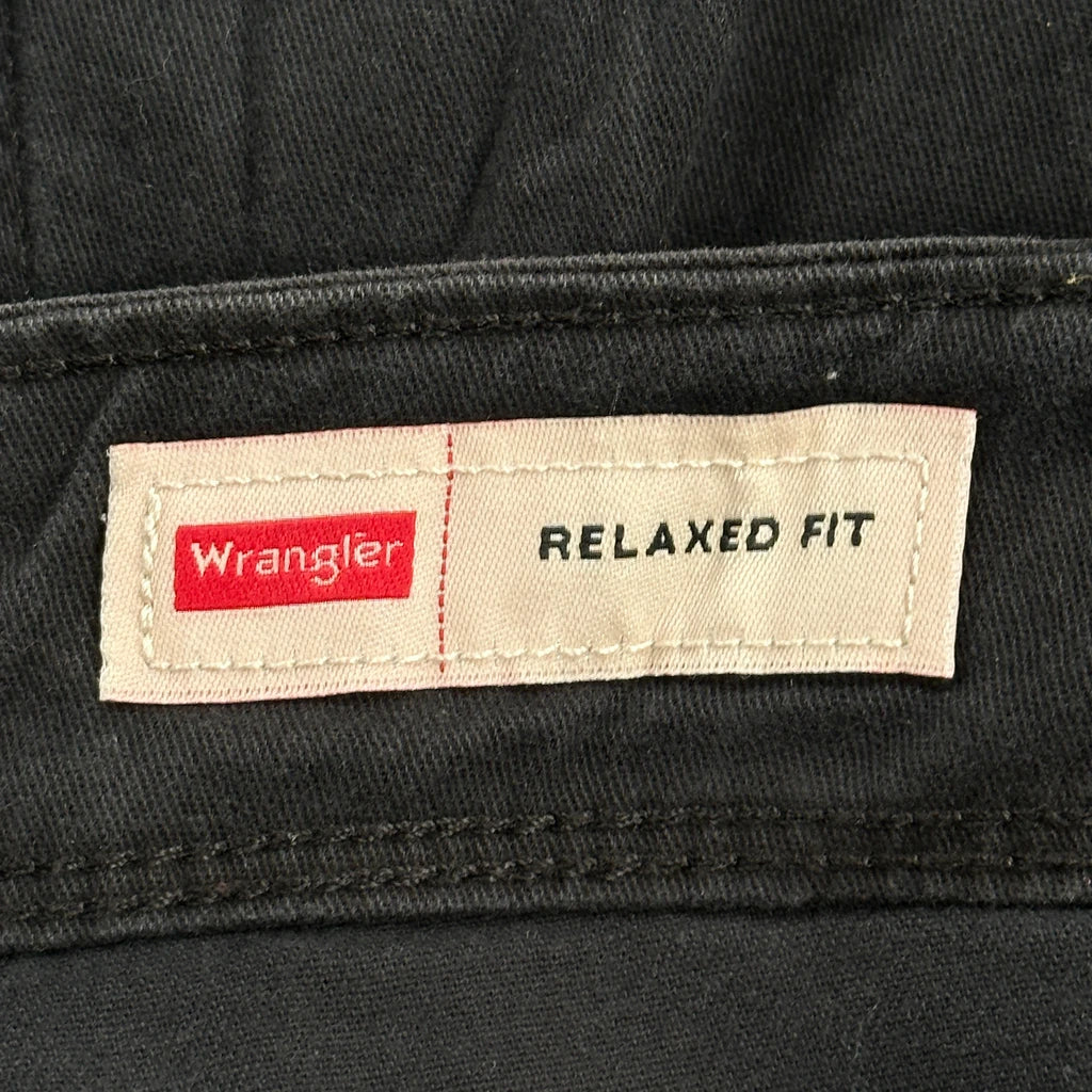 Wrangler Cargo Shorts - 32W 11L Black Cotton - Image 6