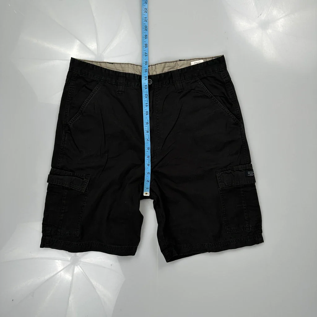 Wrangler Cargo Shorts - 36W 10L Black Cotton - Image 4