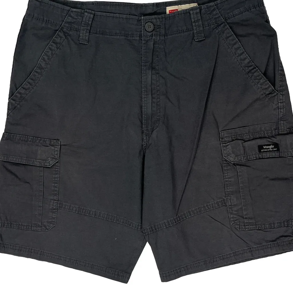 Wrangler Cargo Shorts - 36W 10L Black Cotton - Image 10