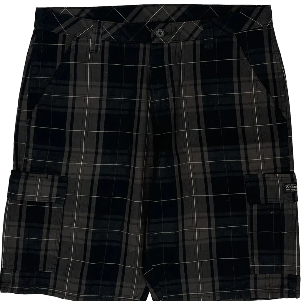 Wrangler Checked Cargo Shorts - 37W 10L Black Cotton - Image 9