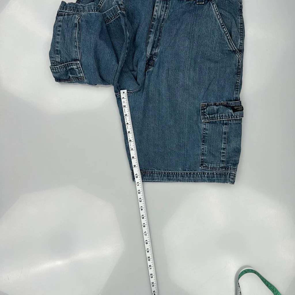 Wrangler Cargo Shorts - 36W 10L Blue Cotton - Image 5