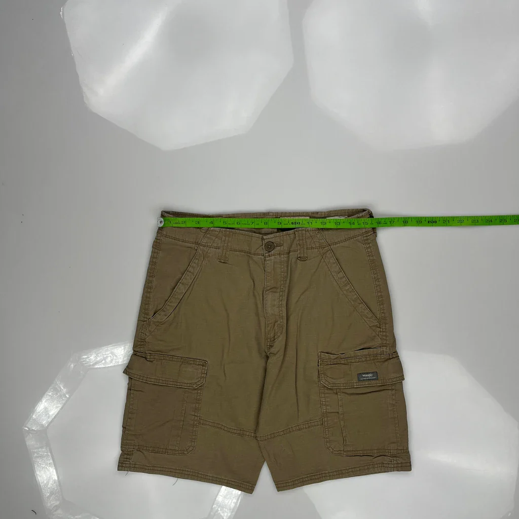 Wrangler Cargo Shorts - 30W 10L Brown Cotton Blend - Image 3
