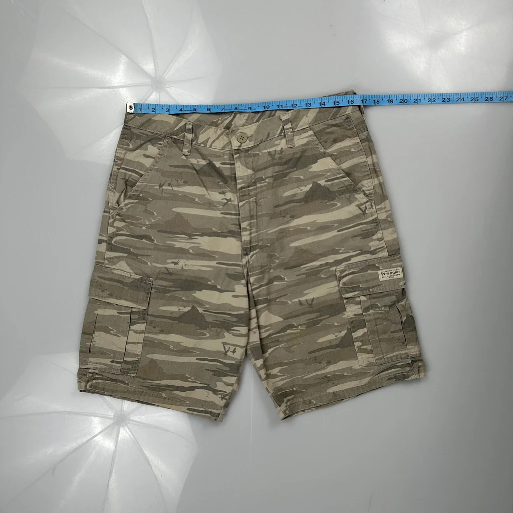 Wrangler Camo Cargo Shorts - 32W 10L Camo Cotton - Image 3
