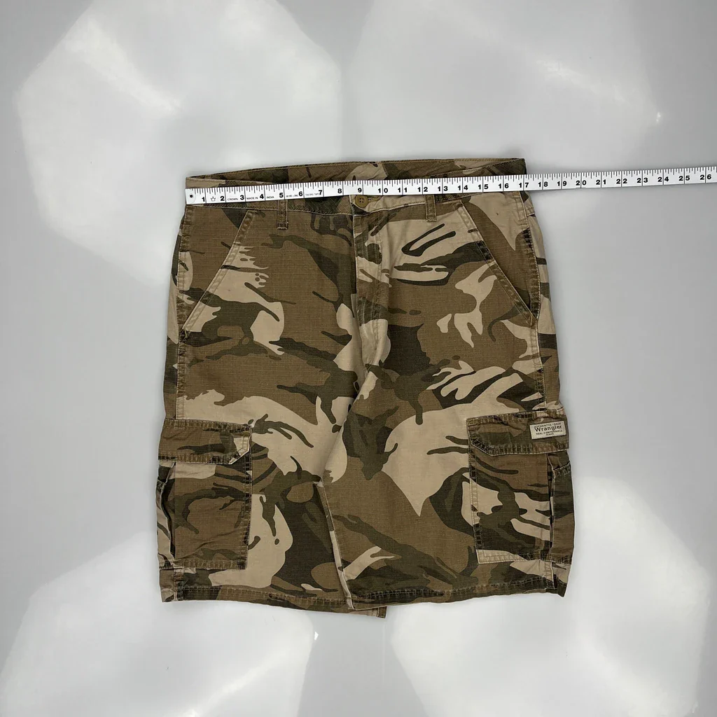 Wrangler Cargo Shorts - 34W 10L Camo Cotton - Image 3