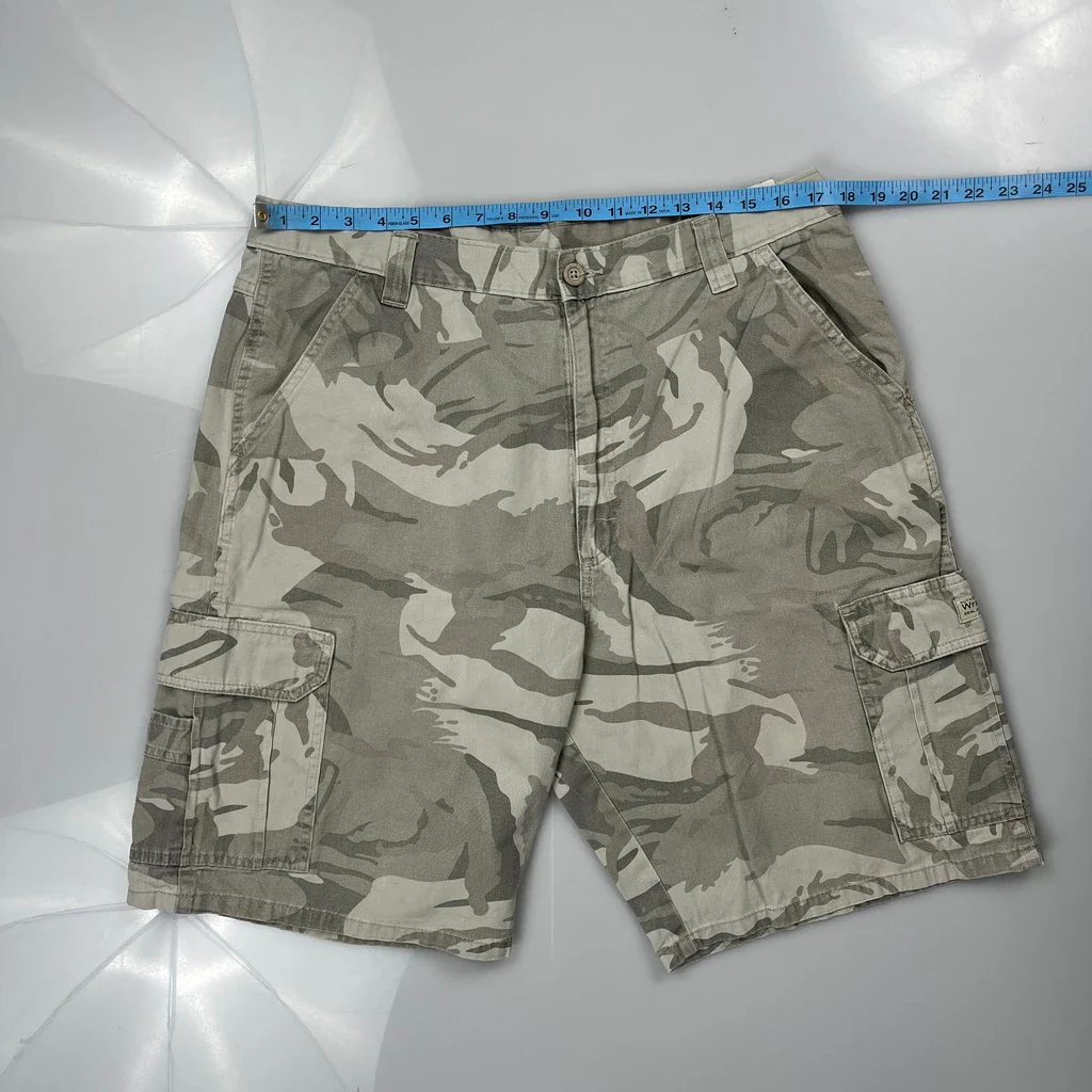 Wrangler Camo Cargo Shorts - 34W 10L Camo Cotton - Image 3