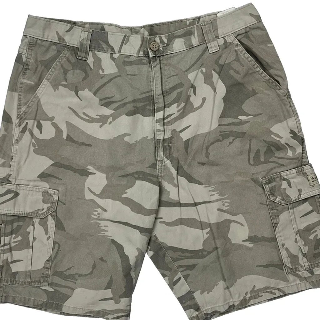 Wrangler Camo Cargo Shorts - 34W 10L Camo Cotton - Image 9