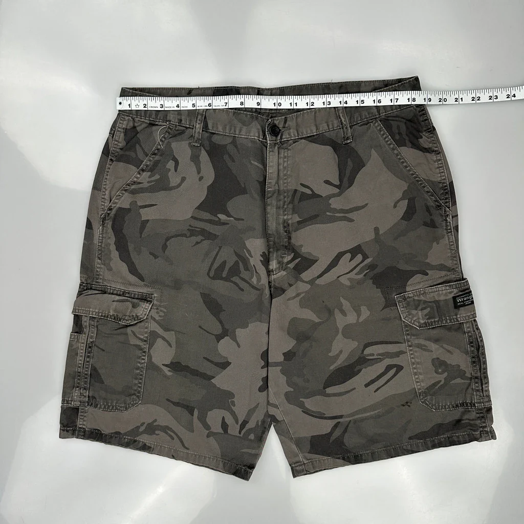 Wrangler Camo Cargo Shorts - 36W 10L Camo Cotton - Image 3