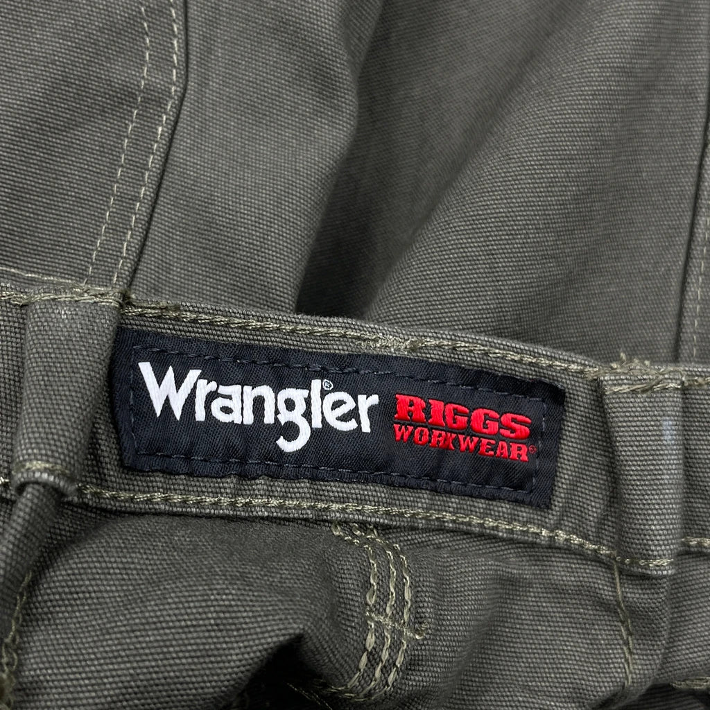 Wrangler Cargo Shorts - 36W 11L Green Cotton - Image 6