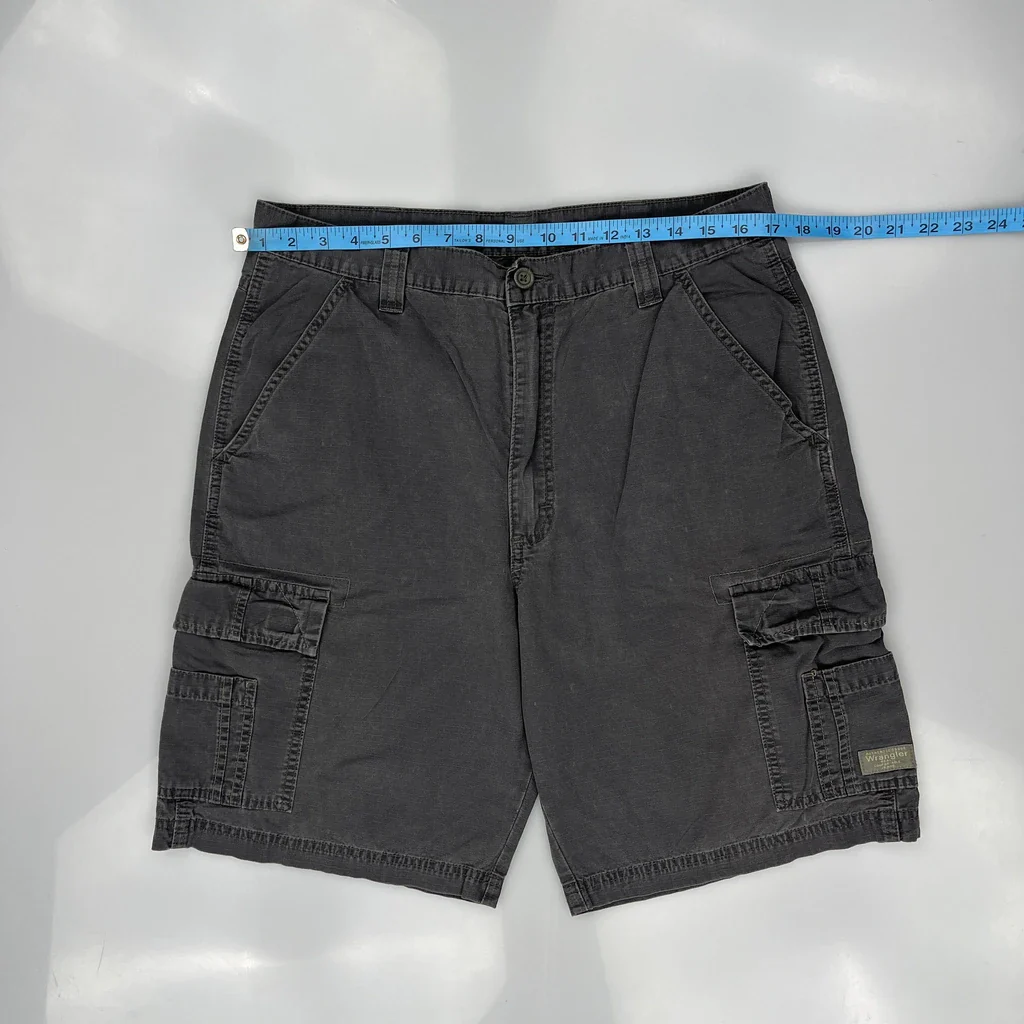 Wrangler Cargo Shorts - 33W 10L Grey Cotton - Image 3