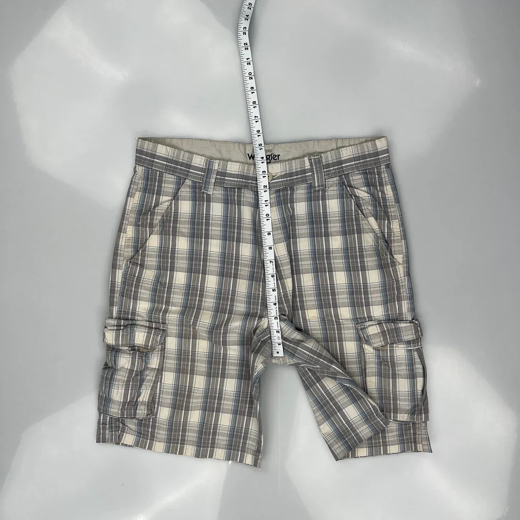 Wrangler Checked Cargo Shorts - 36W 10L Grey Cotton - Image 4