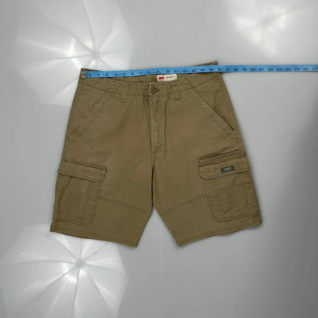 Wrangler Cargo Shorts - 31W 10L Khaki Cotton Blend - Image 3