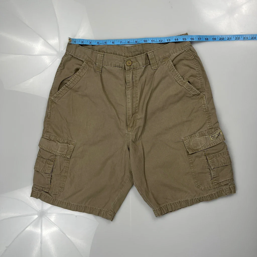 Wrangler Cargo Shorts - 31W 9L Khaki Cotton - Image 4