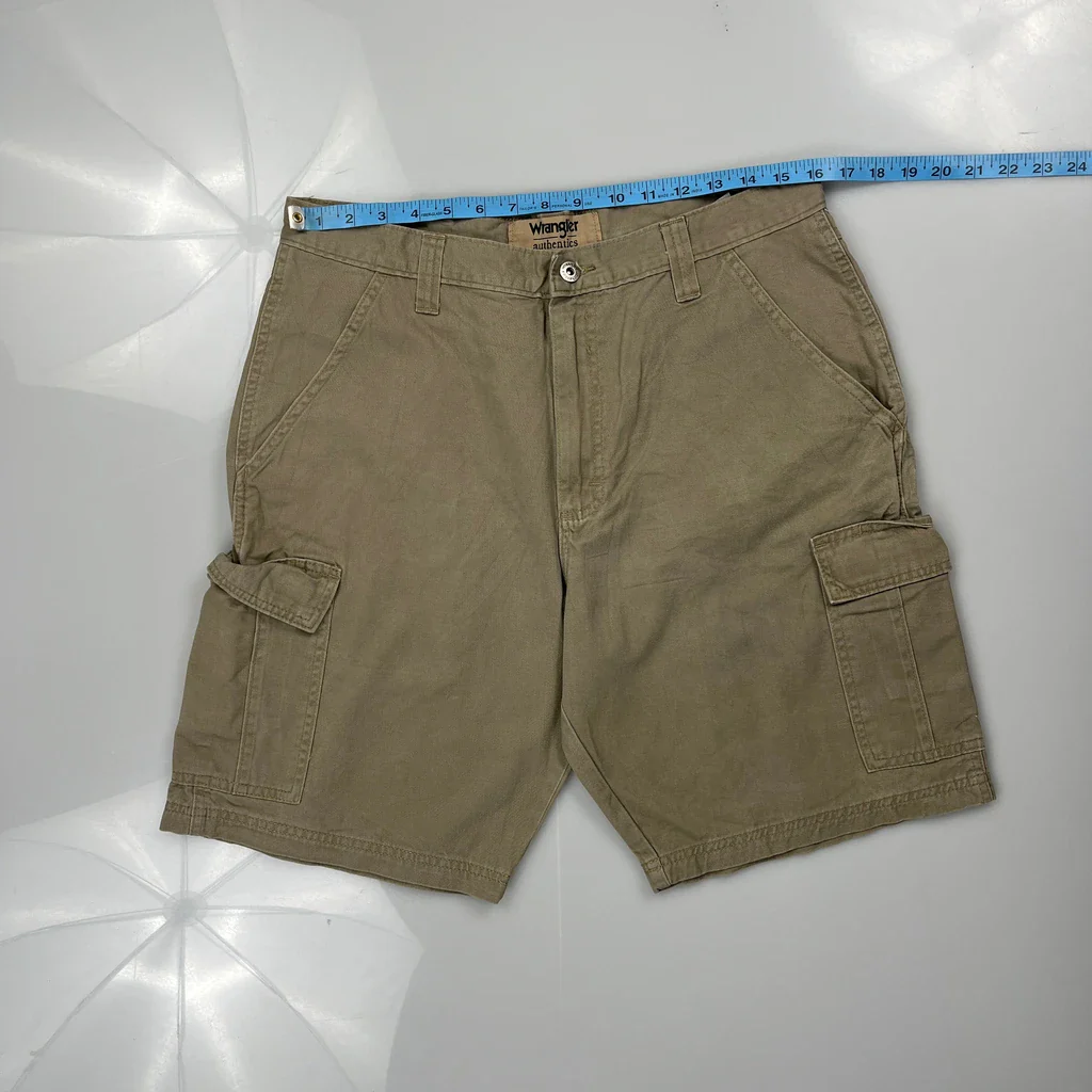 Wrangler Cargo Shorts - 32W 9L Khaki Cotton - Image 3