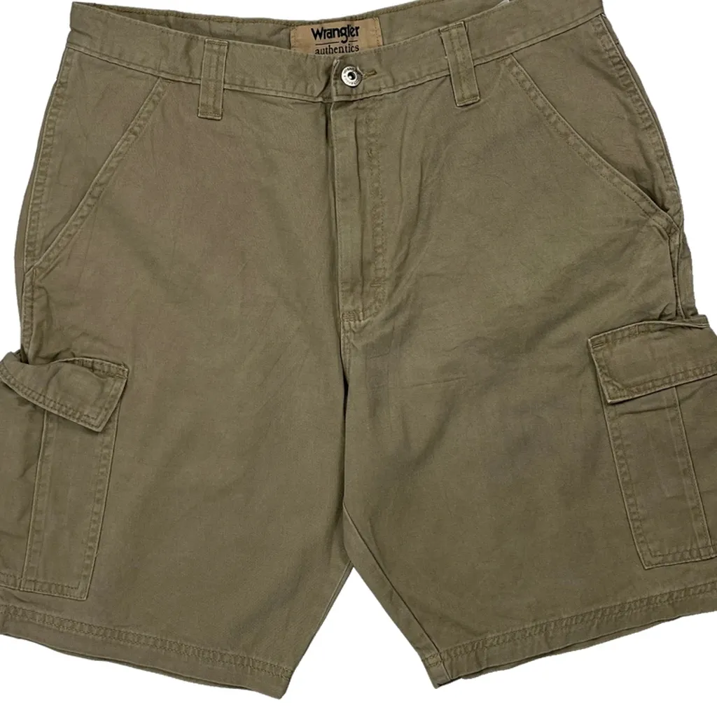 Wrangler Cargo Shorts - 32W 9L Khaki Cotton - Image 9
