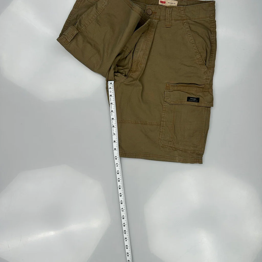 Wrangler Cargo Shorts - 34W 9L Khaki Cotton - Image 5