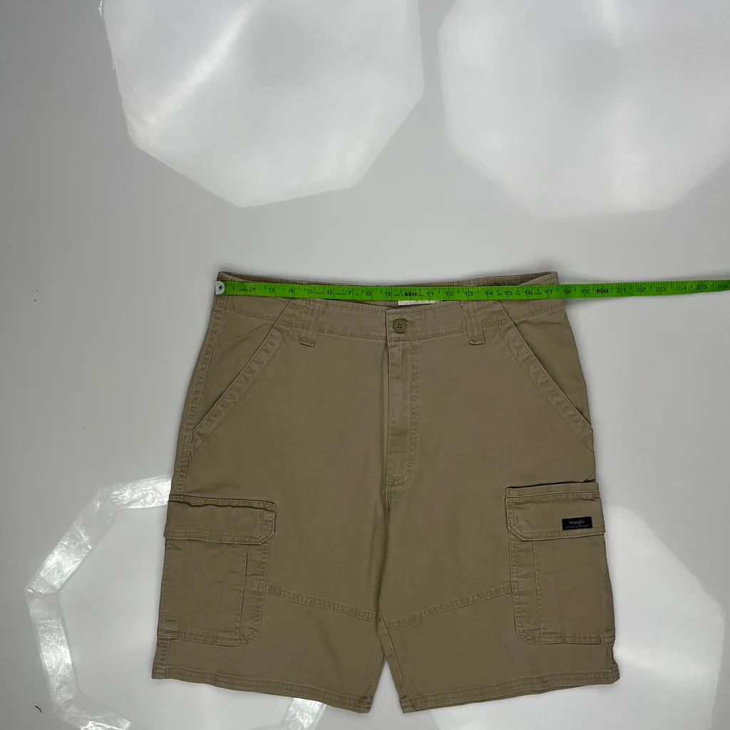 Wrangler Cargo Shorts - 35W 10L Khaki Cotton - Image 3