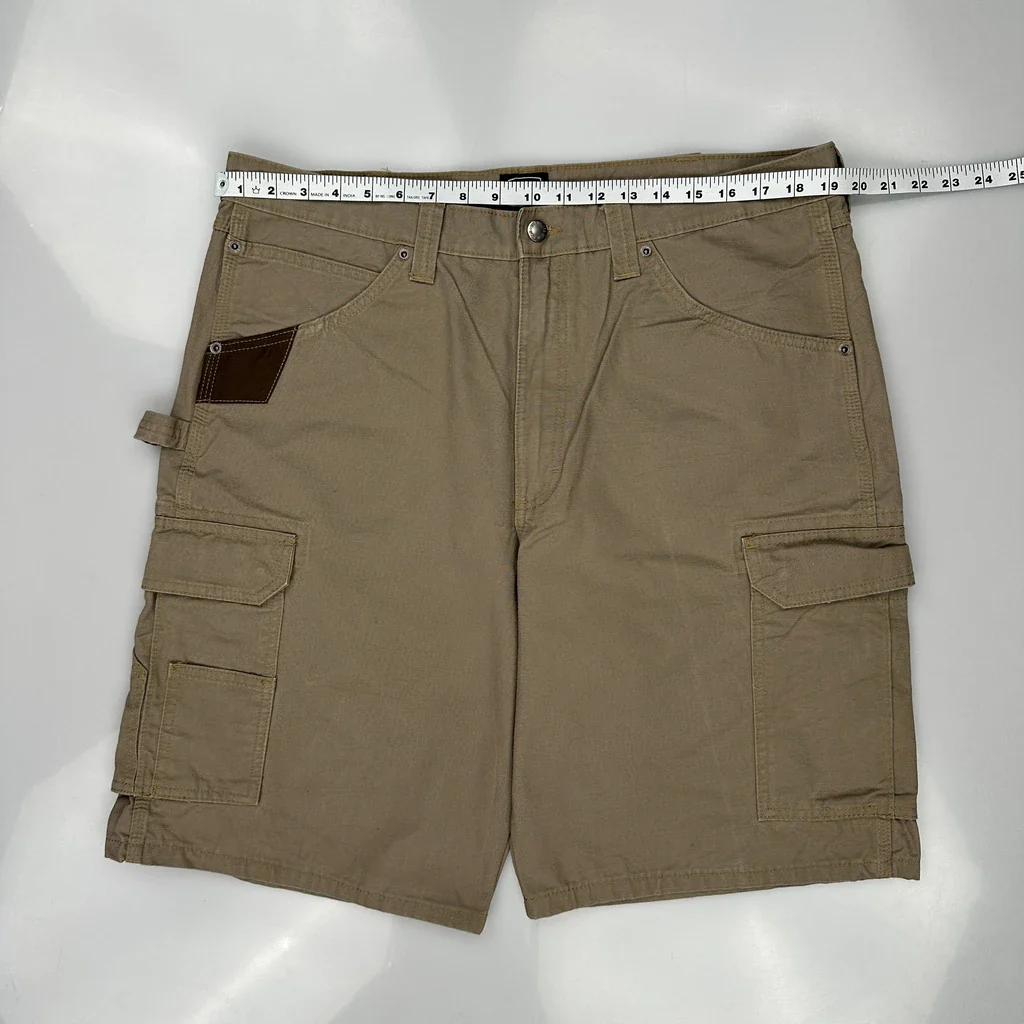Wrangler Cargo Shorts - 38W 10L Khaki Cotton - Image 3