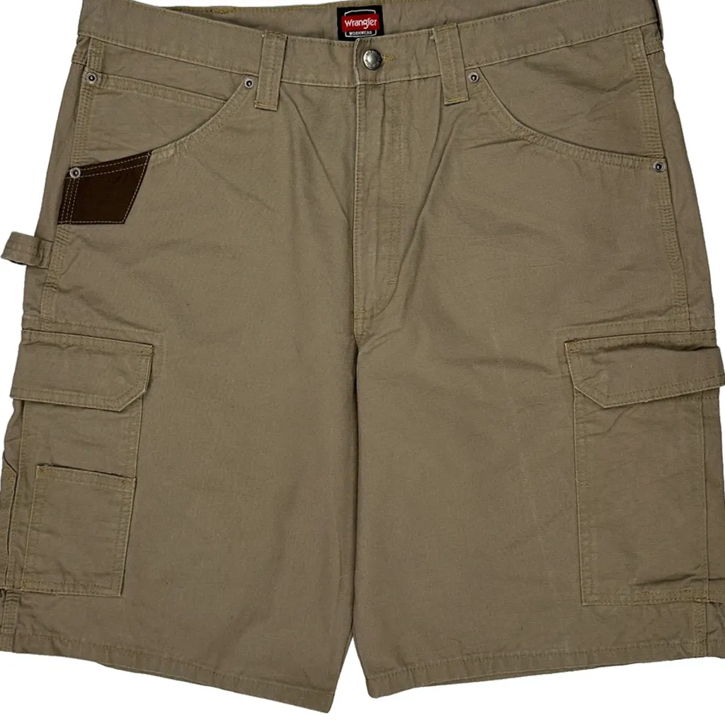 Wrangler Cargo Shorts - 38W 10L Khaki Cotton - Image 9