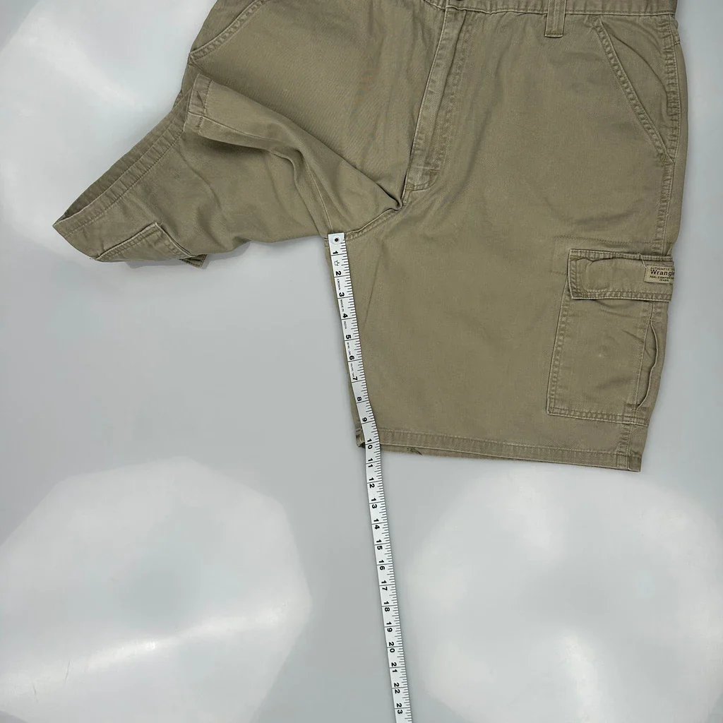 Wrangler Cargo Shorts - 38W 9L Khaki Cotton - Image 5