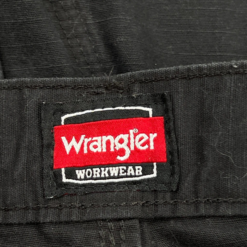 Wrangler Cargo Trousers - 32W 30L Black Cotton - Image 6