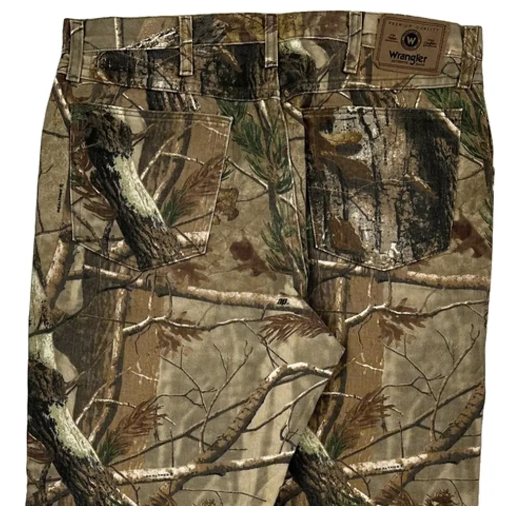 Wrangler Camo Cargo Trousers - 36W 32L Camo Cotton - Image 9