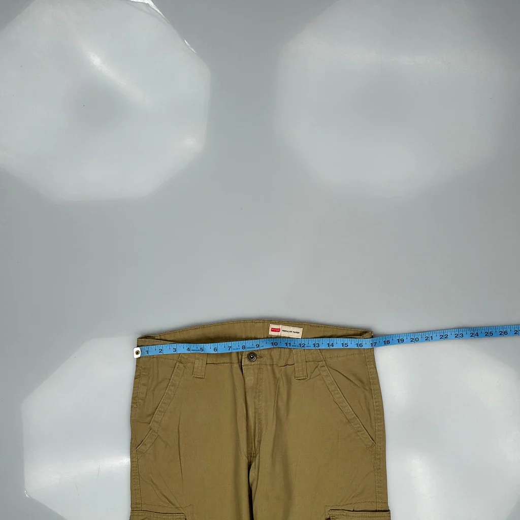 Wrangler Cargo Trousers - 32W 30L Khaki Cotton - Image 3