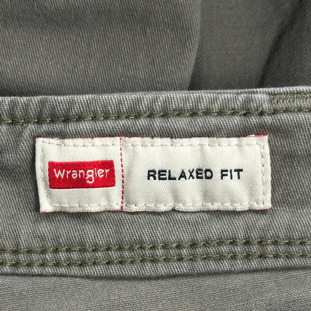 Wrangler Cargo Trousers - 33W 32L Khaki Cotton - Image 6