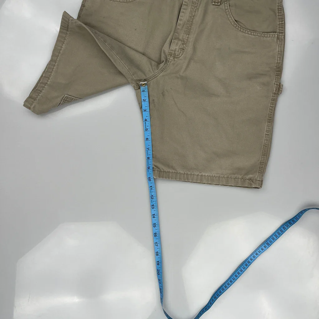 Wrangler Carpenter Shorts - 36W 9L Beige Cotton - Image 5