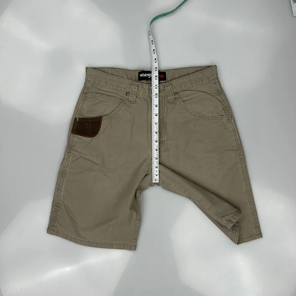 Wrangler Carpenter Shorts - 30W 11L Khaki Cotton - Image 4